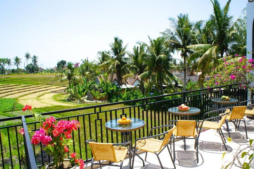 Canggu - Pererenan Guesthouse " Abalihouse " Buitenkant foto